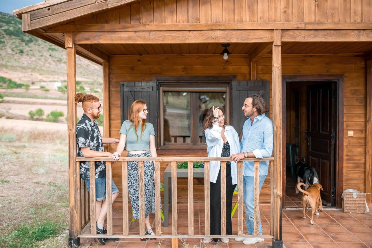 Aldea Los Odres - Cabanas De Madera De 1ª Con Piscina Privada Y Bbq En La Puerta Moratalla  Bagian luar foto